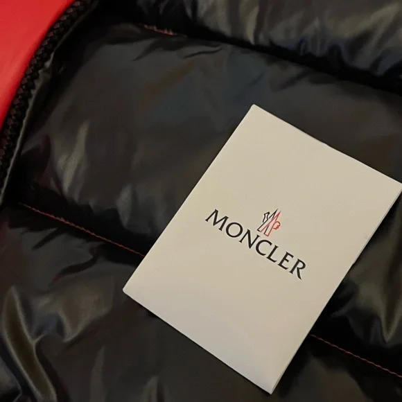 Moncler Zubair Zip-up Jacket Red Size 1 New - Picture 12 of 16